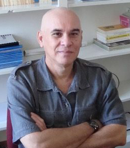  Carlos Espinosa Domínguez (compilador)